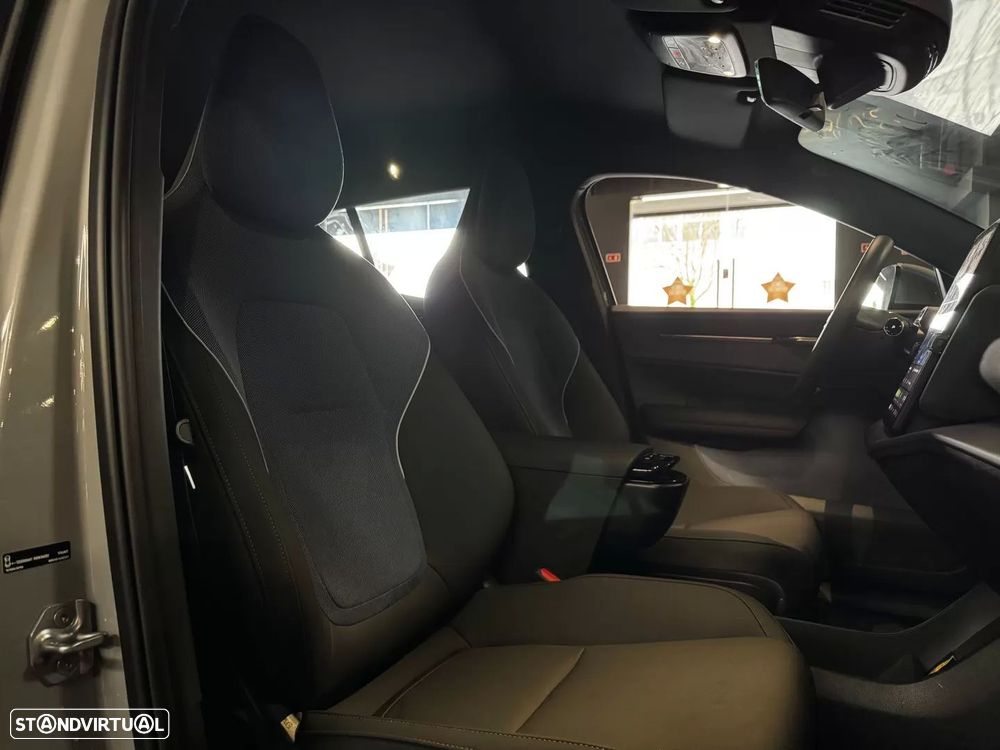 Volvo EX30 51 kWh Single Motor Core - 30