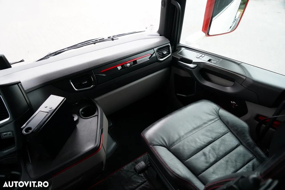 Scania S 580 / V8 / RETARDER / I-PARK COOL / FULL AIRMATIC / ECHIPAMENT MAXIM / EURO 6 - 31