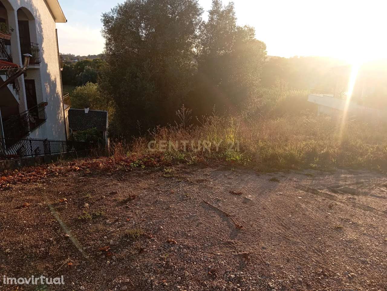 EXCELENTE LOTE DE TERRENO ENCOSTA DO SOL SOURE - Grande imagem: 2/24