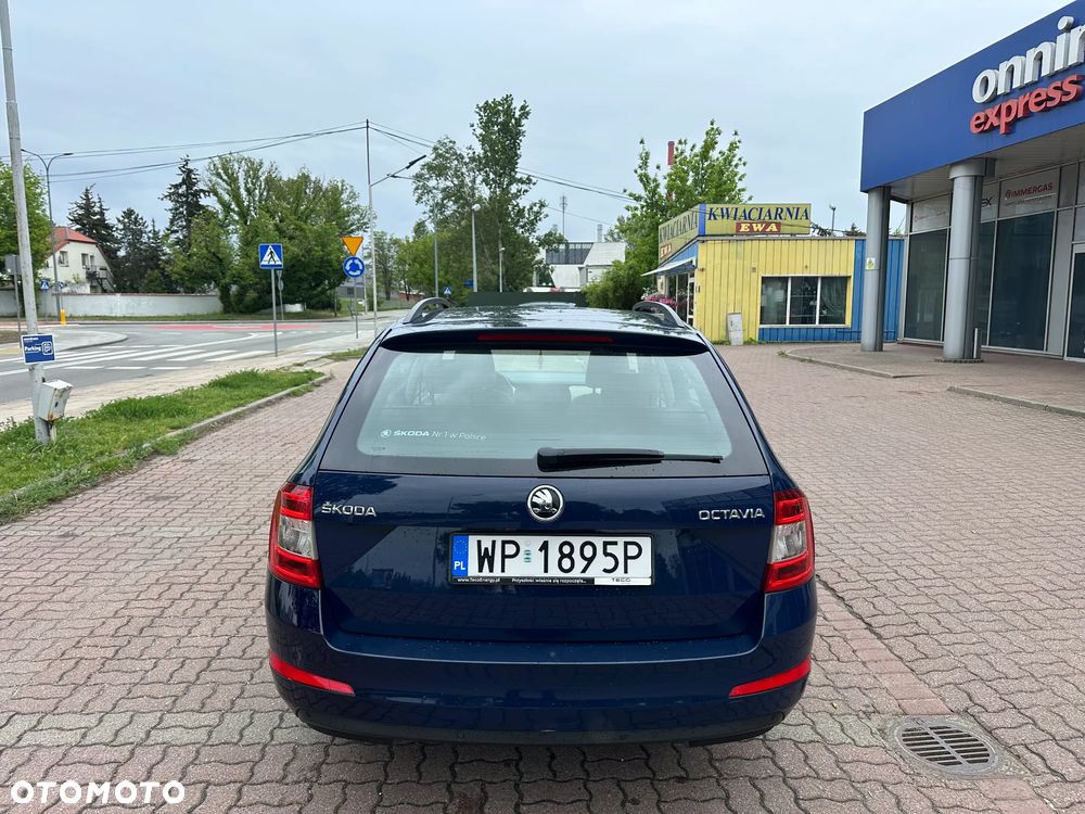 Skoda Octavia 1.6 TDI Style - 10