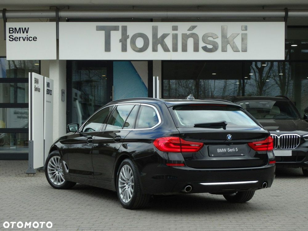 BMW Seria 5 520d Luxury Line - 3