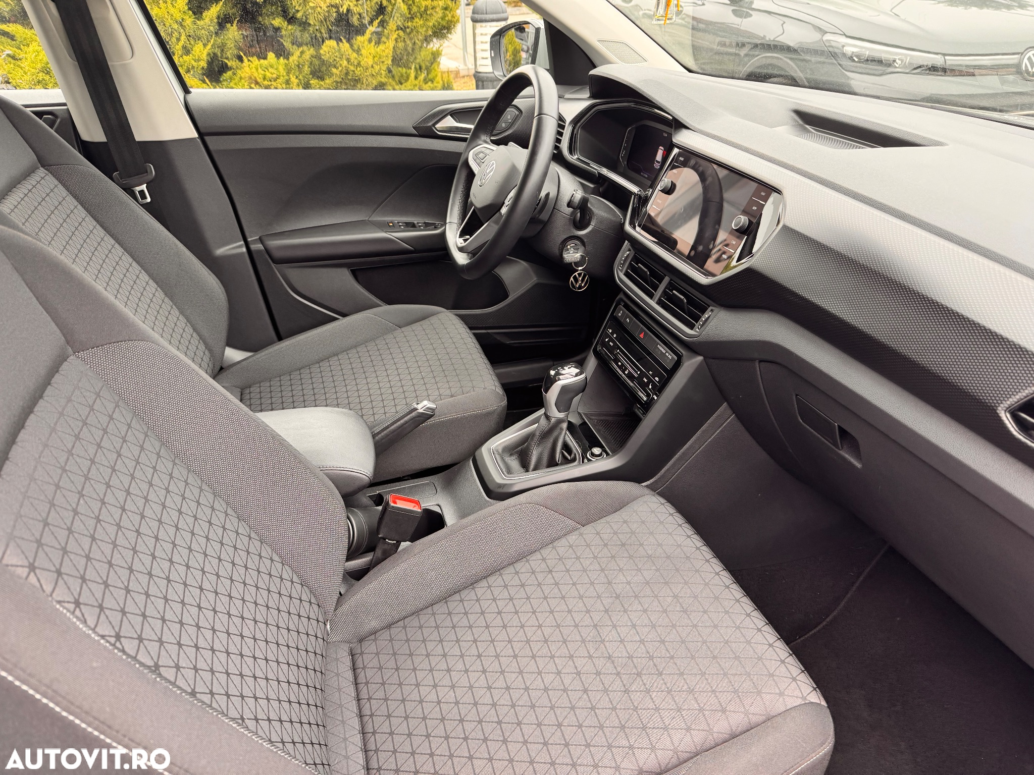 Volkswagen T-Cross 1.0 TSI DSG Life - 8