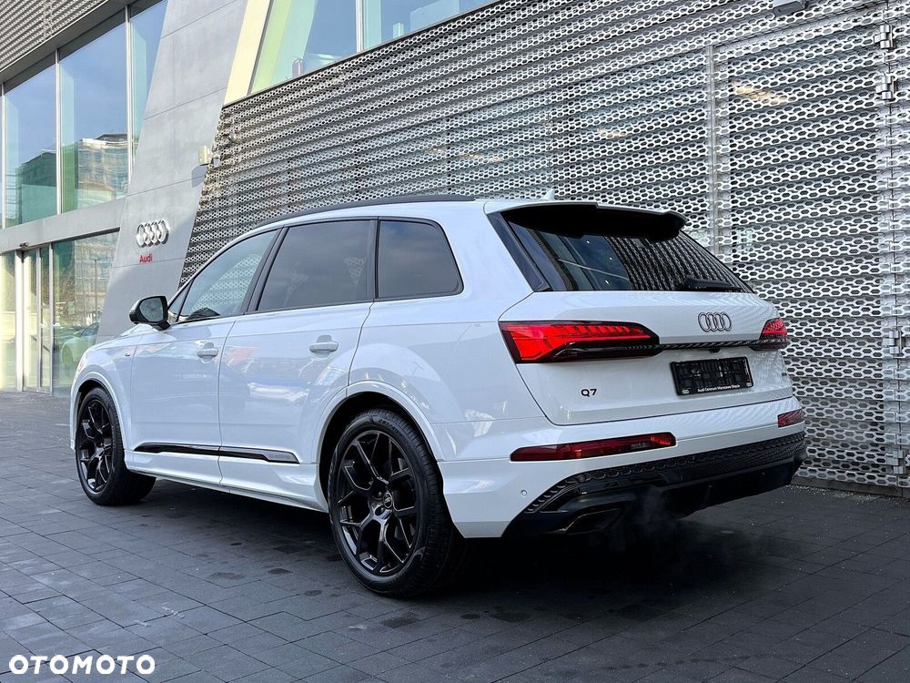 Audi Q7 - 4