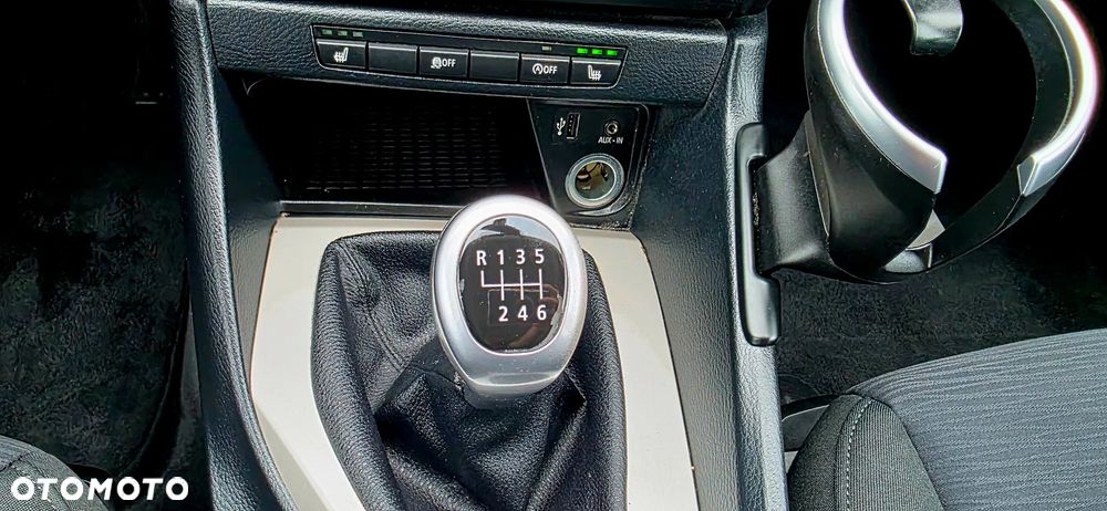 BMW X1 sDrive16d - 19