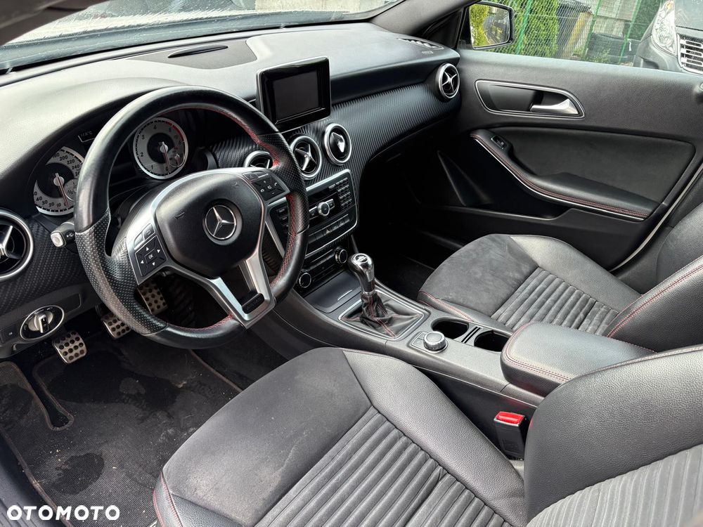 Mercedes-Benz Klasa A 180 CDI AMG Line - 23