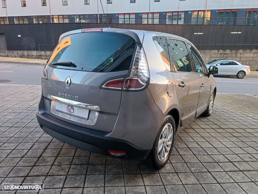 Renault Scénic 1.5 dCi Bose Edition SS - 7