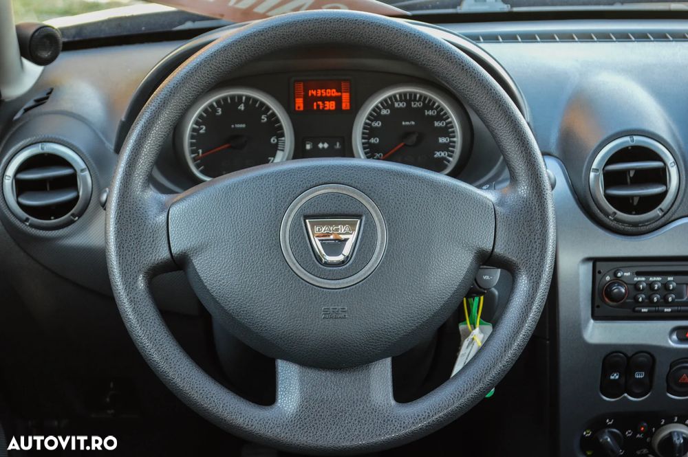 Dacia Duster 1.6 4x2 Ambiance - 27
