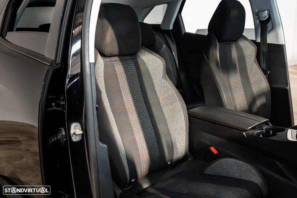 Peugeot 3008 PureTech 130 Stop & Start GPF Active Business-Pack - 10