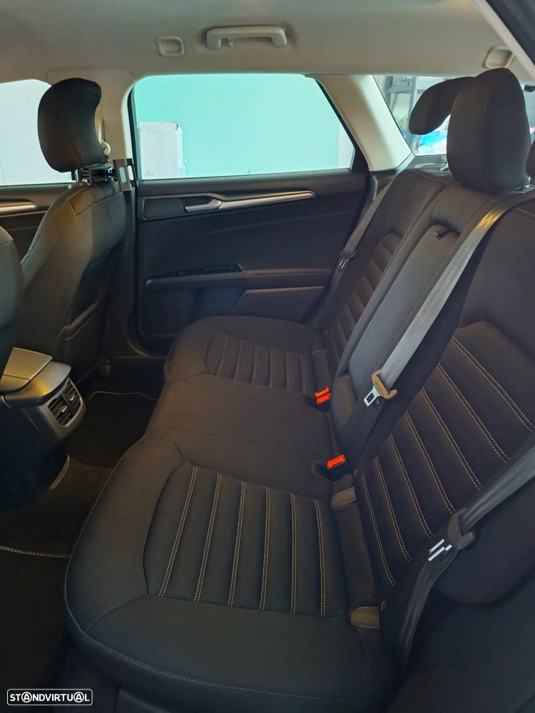 Ford Mondeo SW 1.5 TDCi Titanium - 12