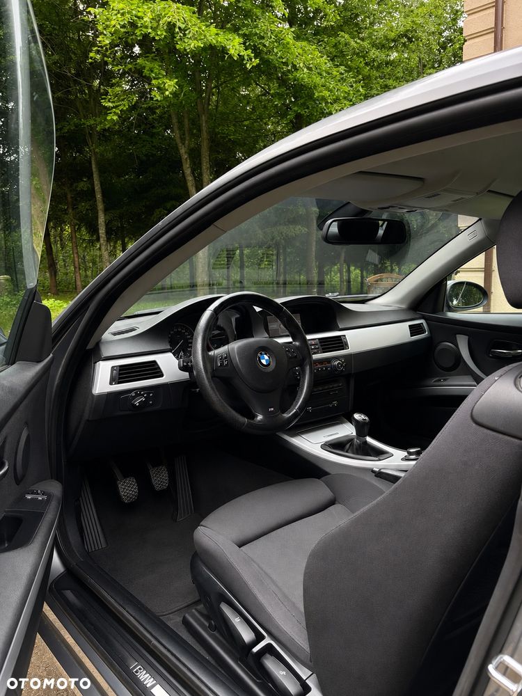 BMW Seria 3 320d - 10