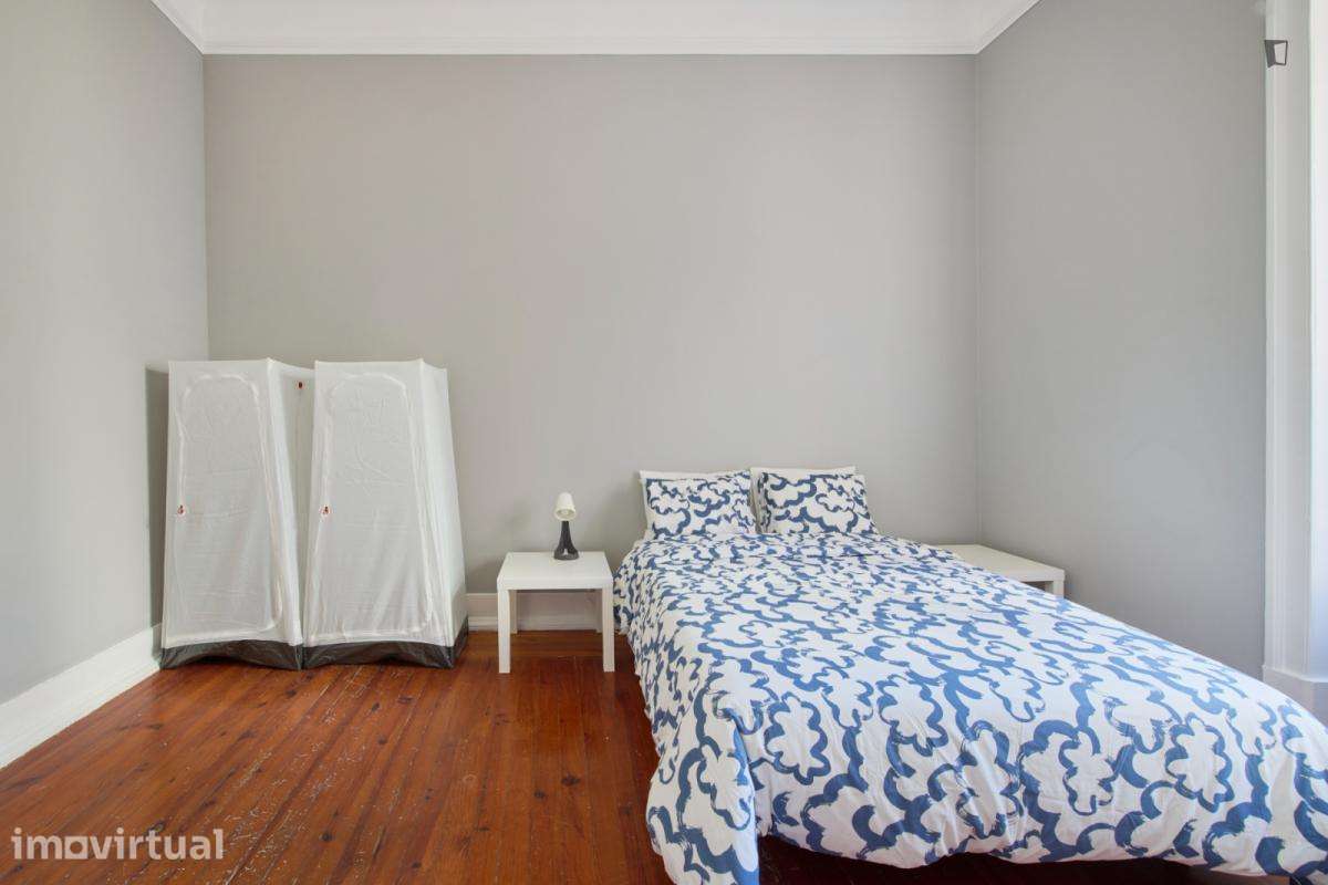Quarto - localizado em Entrecampos Lisbon - Grande imagem: 4/54