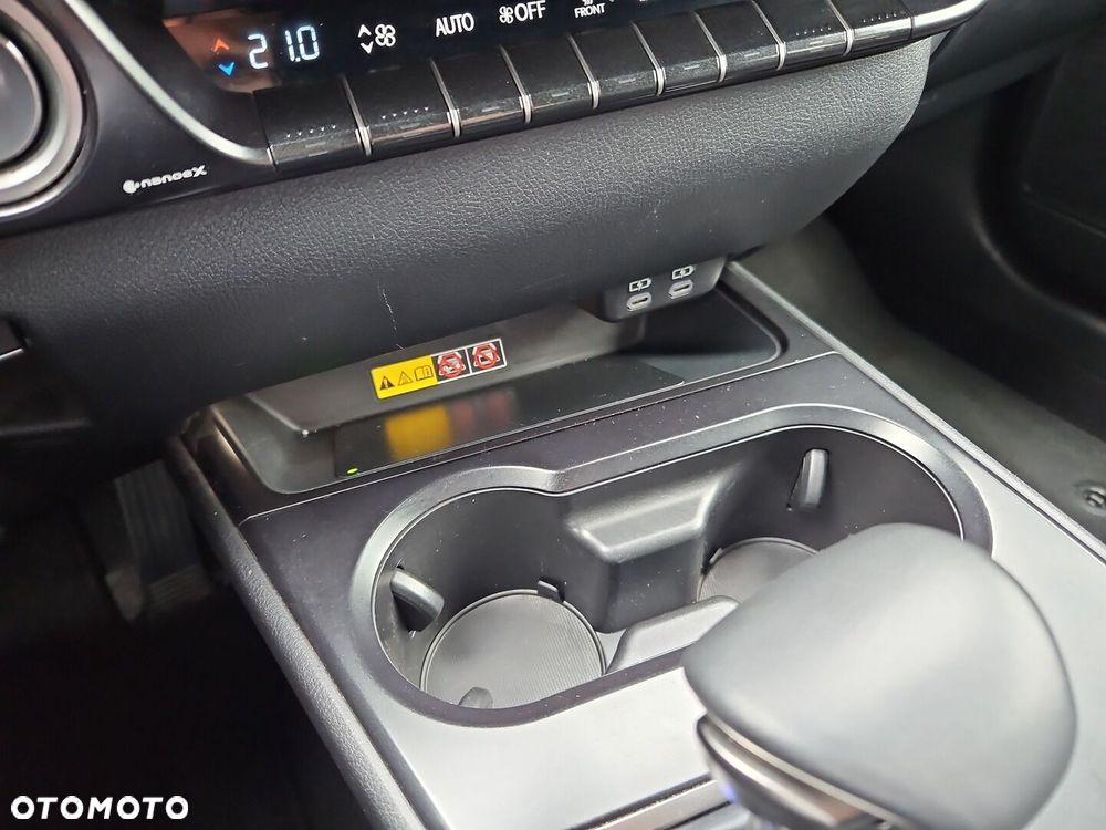 Lexus UX 250h GPF F Sport Design+ 2WD - 14
