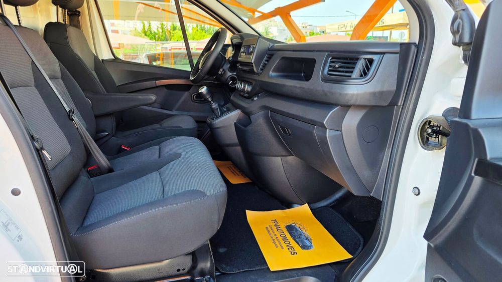 Renault Trafic 2.0 dCi L1H1 1.0T Intens SS - 16