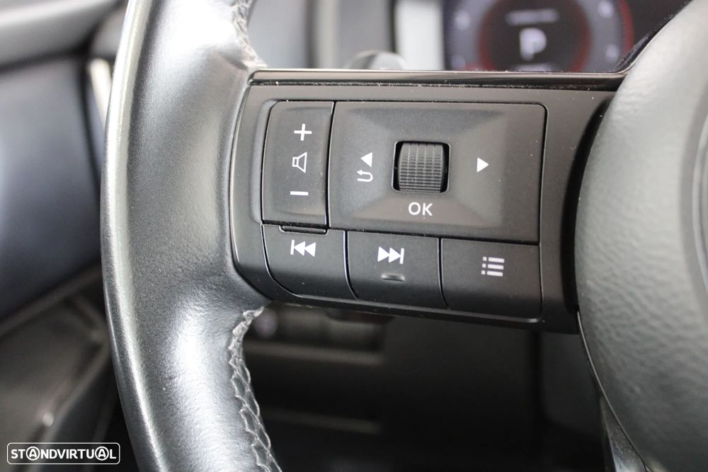 Nissan Qashqai 1.3 DIG-T Tekna + Xtronic - 21