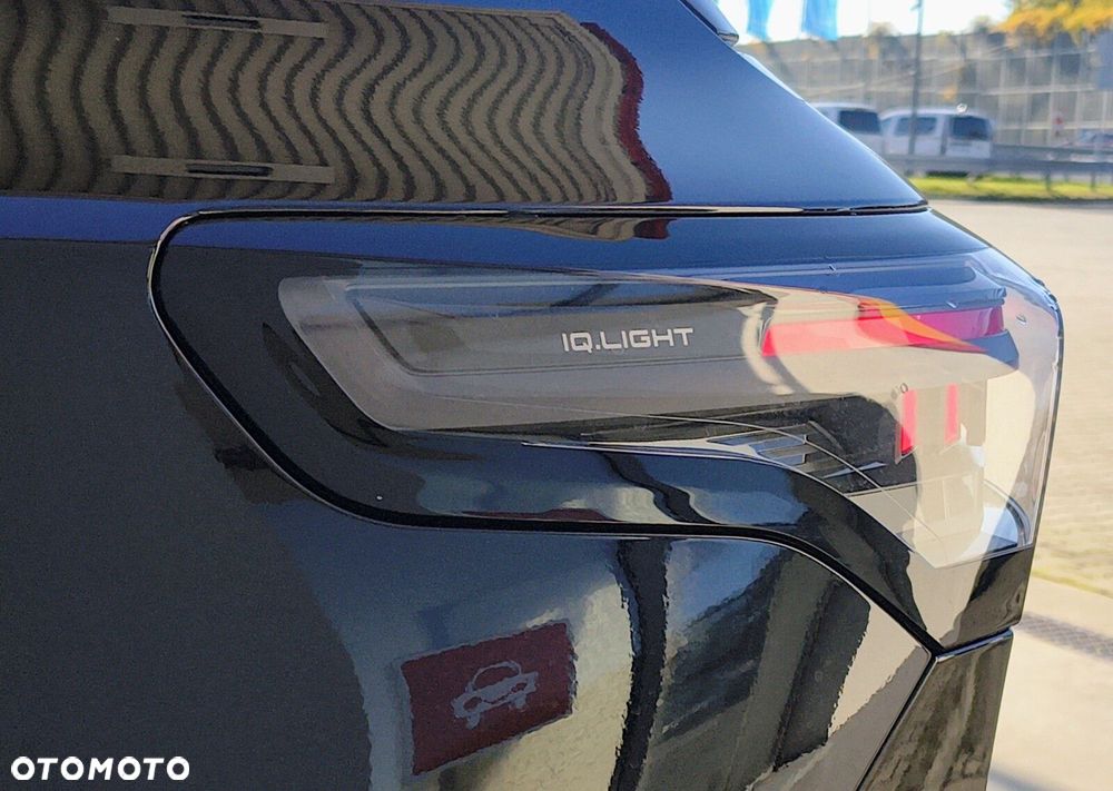 Volkswagen Tiguan - 9