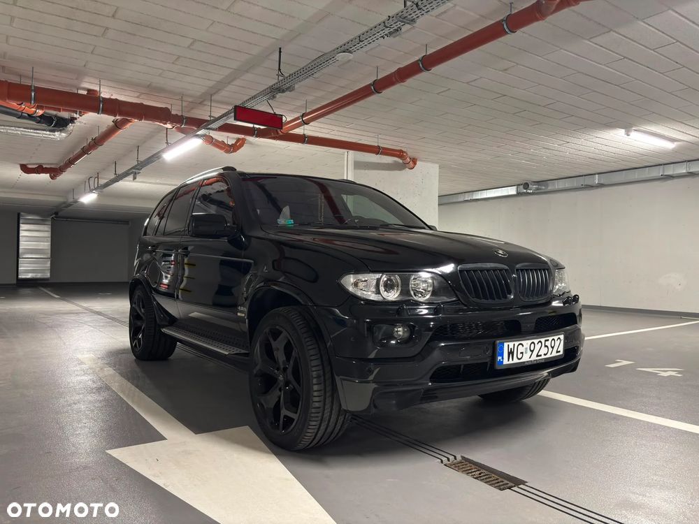 BMW X5 4.8is - 12