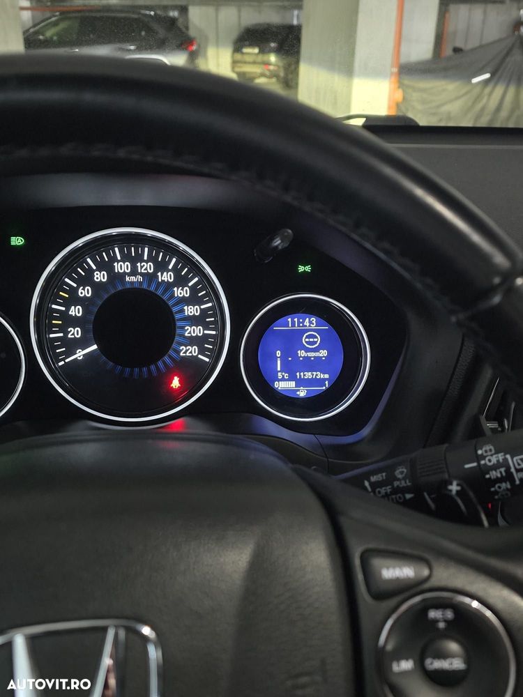 Honda HR-V 1.5 i-VTEC CVT Executive - 15