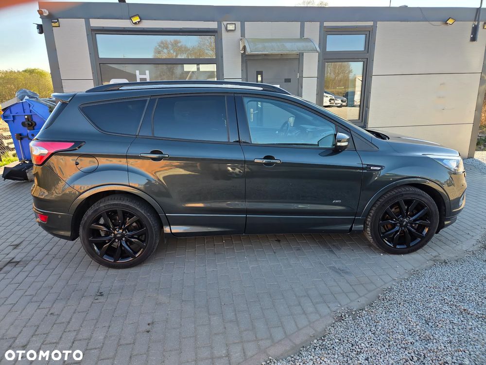 Ford Kuga 2.0 TDCi 4x4 ST-Line - 6