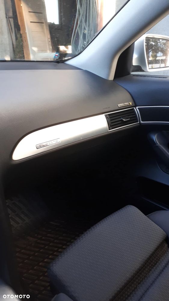 Audi A6 Avant - 17
