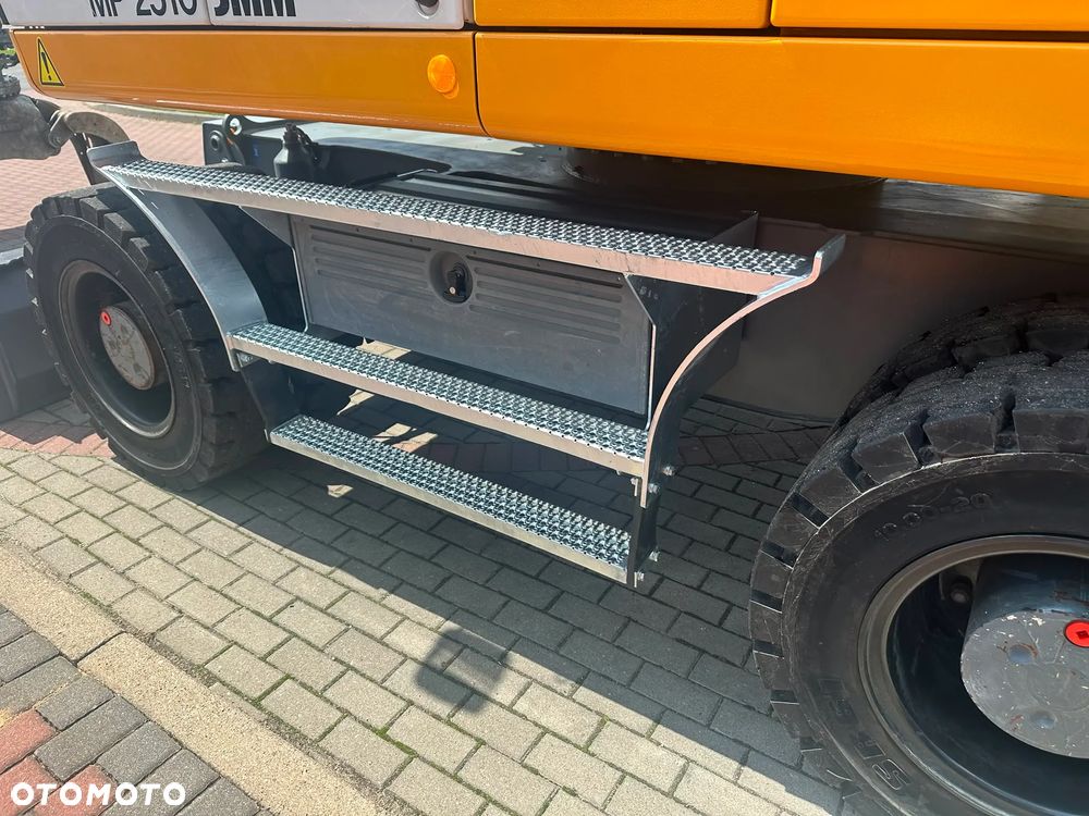 Liebherr 914 - 16