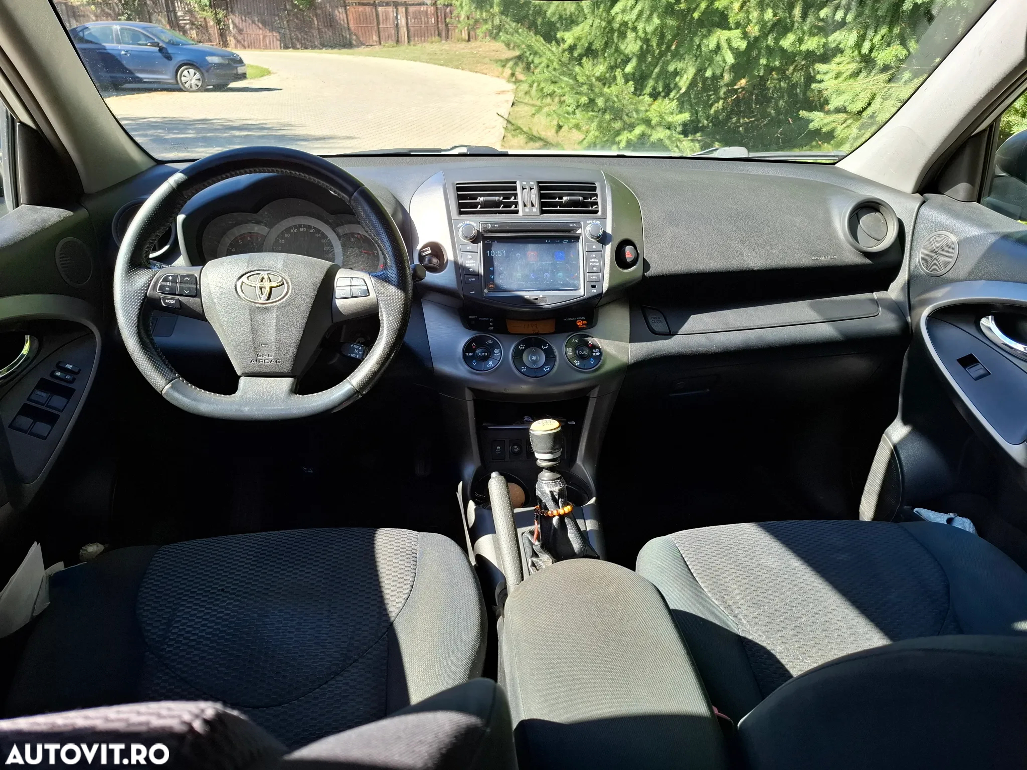 Toyota RAV4 - 5