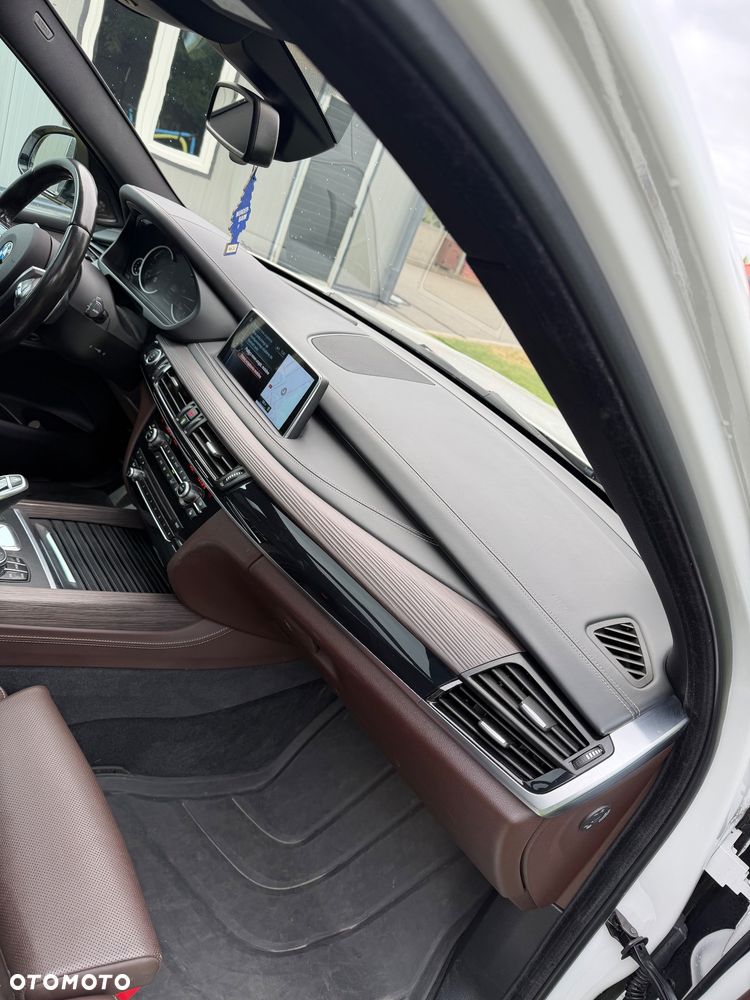 BMW X5 M M50d - 20
