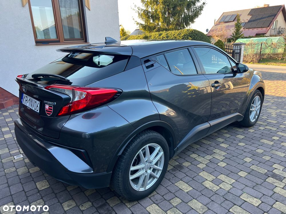 Toyota C-HR - 8