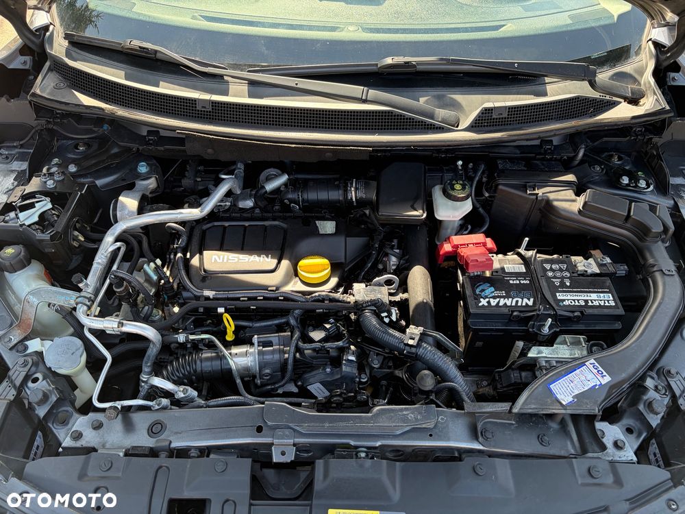 Nissan Qashqai 1.6 DCi 4x4 N-Connecta EU6 - 26