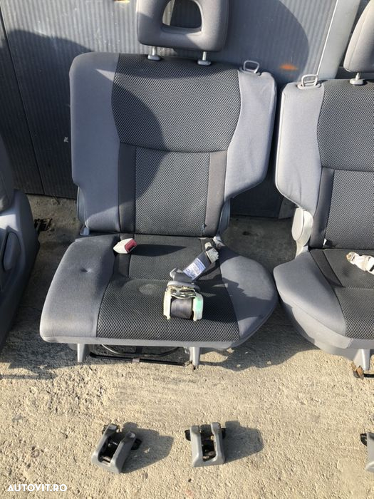 Scaune tapițerie interior banchete toyota rav 4 2004 dezmembrez RAV 4 - 3