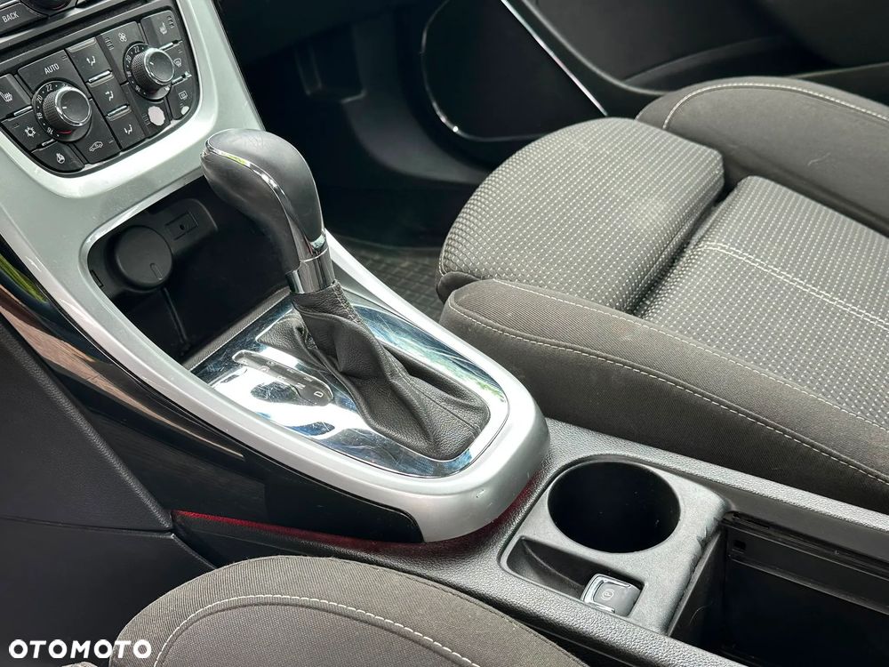 Opel Astra - 10
