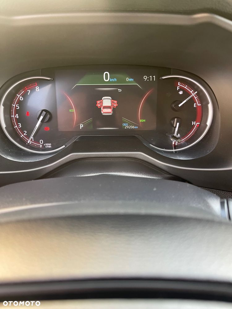 Toyota RAV4 - 6