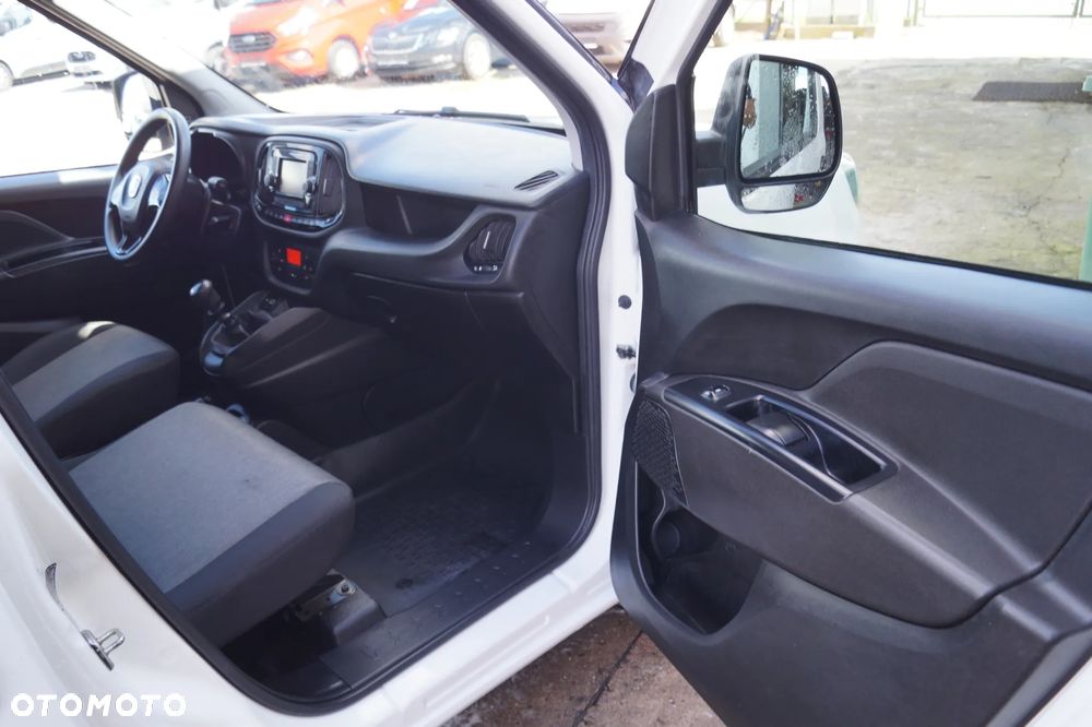Fiat Doblo - 29