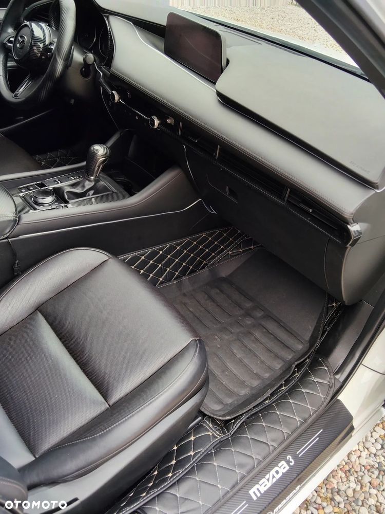 Mazda 3 e-SKYACTIV-X 186 M HYBRID TAKUMI - 6
