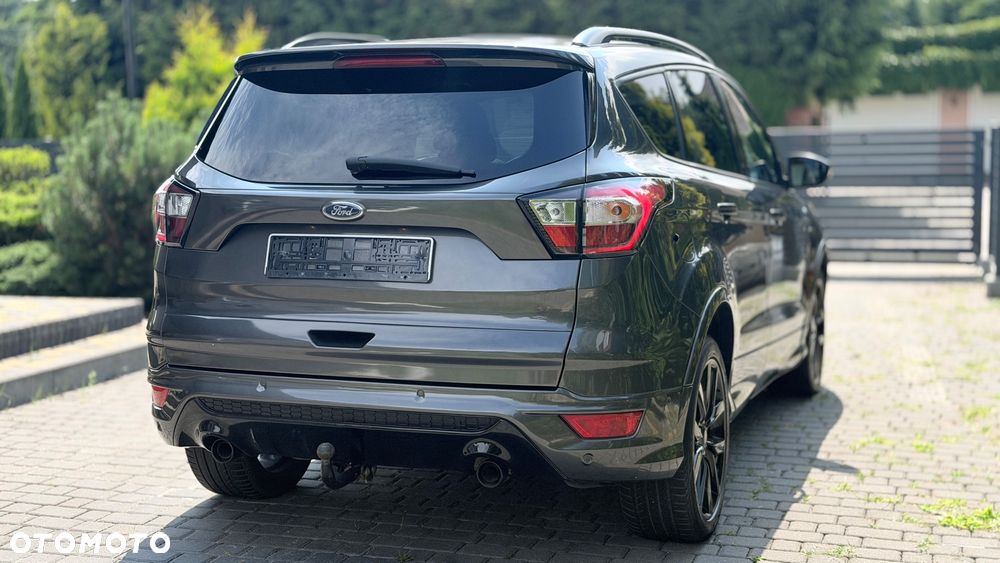 Ford Kuga 2.0 TDCi 4x4 ST-Line - 4