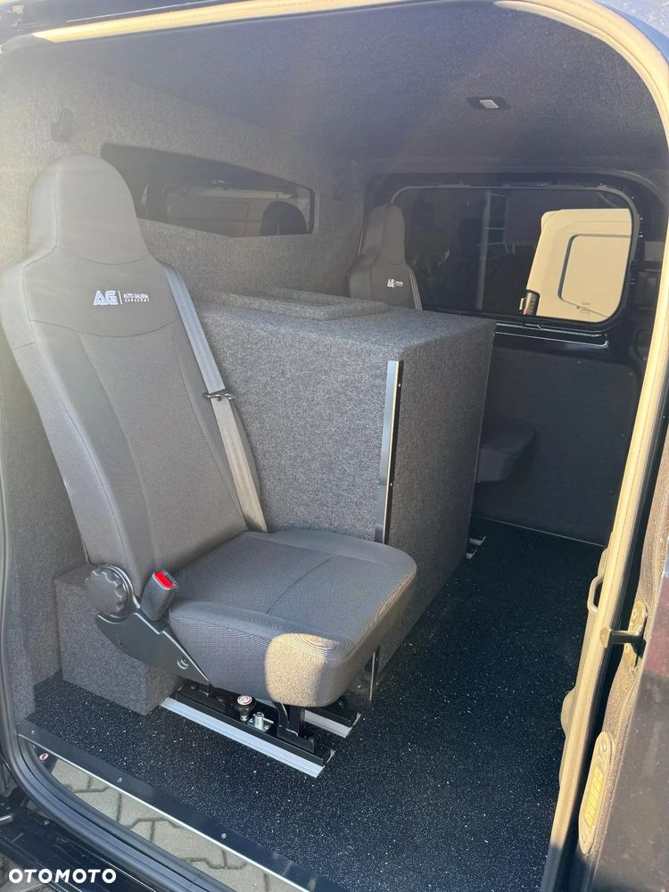 Ford Custom Karawan Pogrzebowy - 9