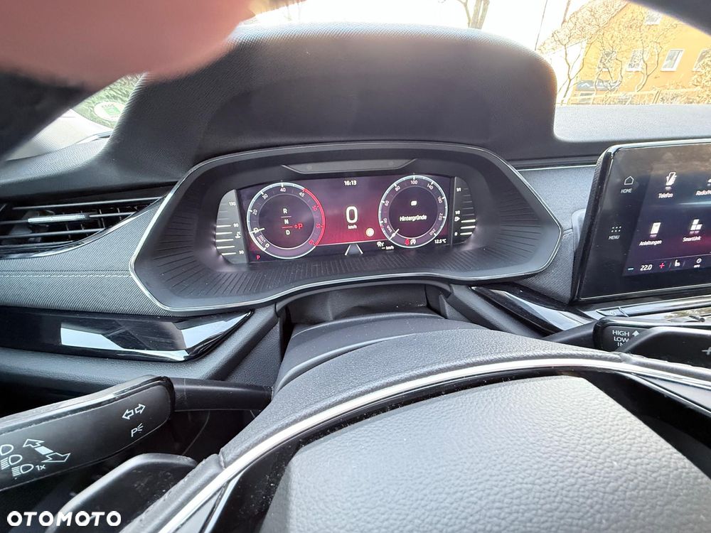 Skoda Octavia 2.0 TDI DSG Edition - 10