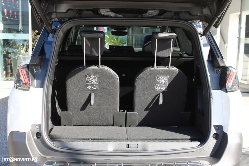 Peugeot 5008 1.5 BlueHDi GT EAT8 - 12