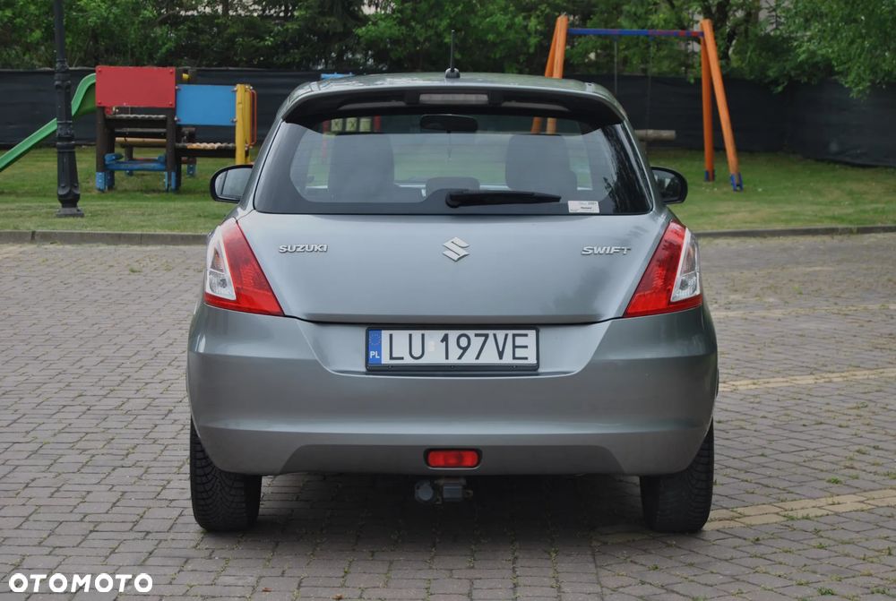 Suzuki Swift - 17