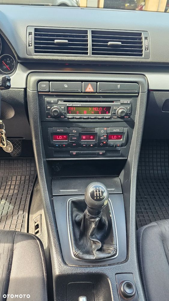 Audi A4 Avant - 7