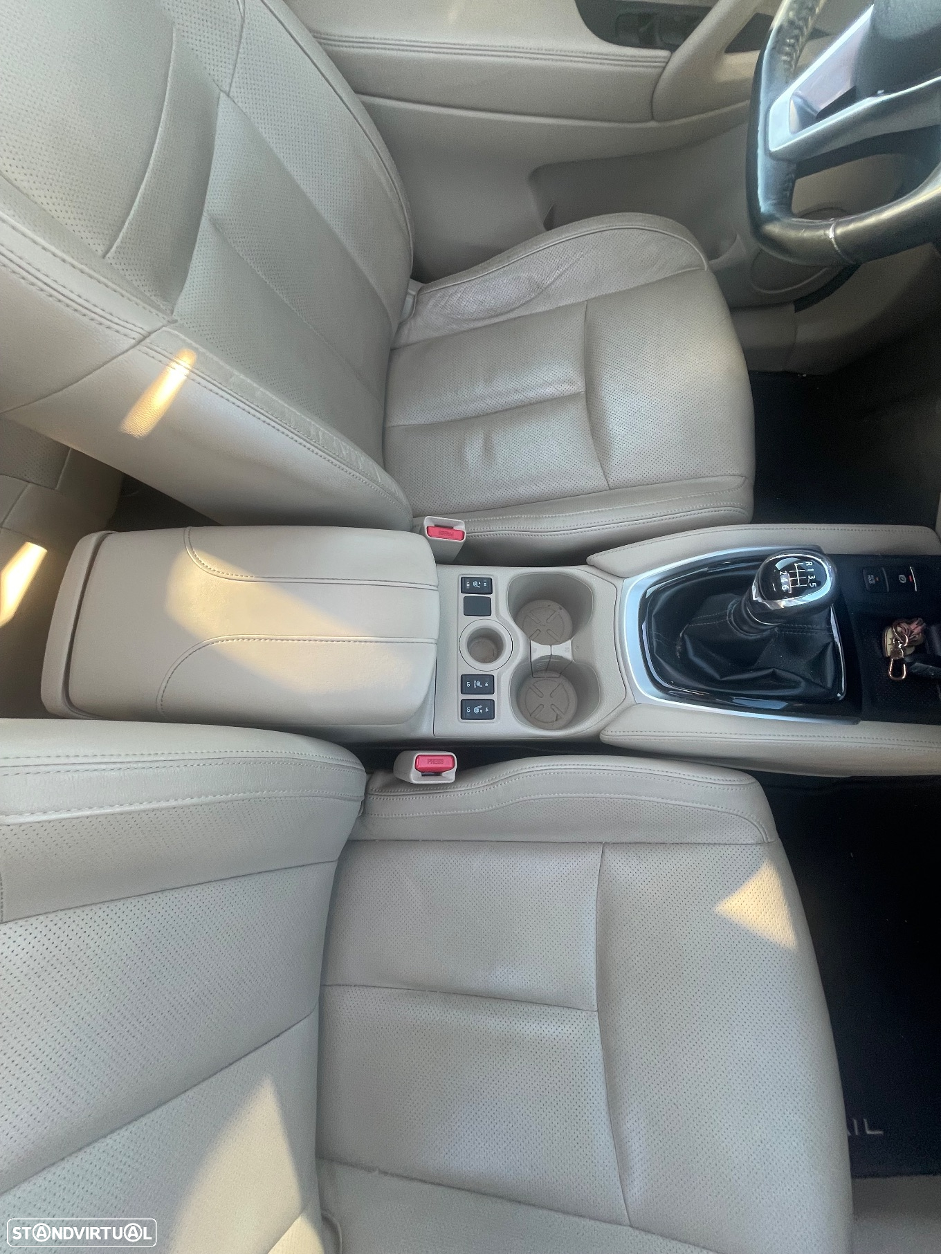 Nissan X-Trail 1.7 dCi Tekna 7L - 24