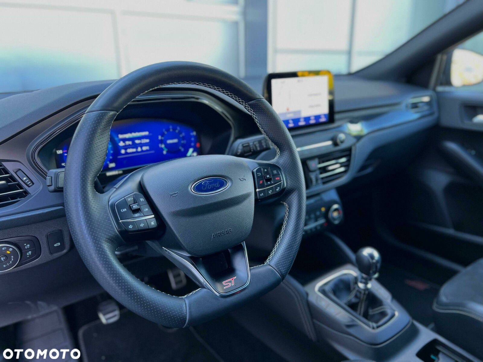 Ford Focus 2.3 EcoBoost ST - 11