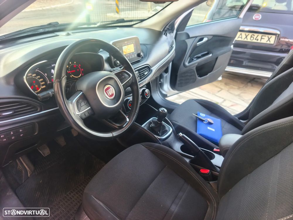 Fiat Tipo Station Wagon 1.3 M-Jet Lounge J17 - 14