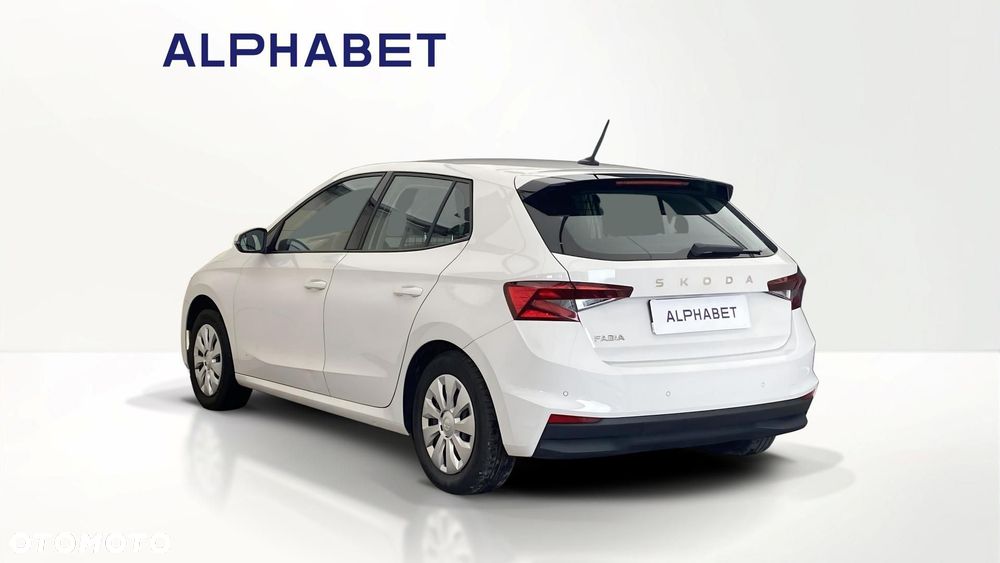Skoda Fabia 1.0 Essence - 3