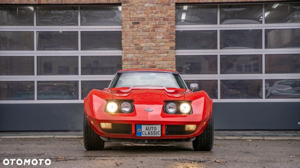 Chevrolet Corvette - 3