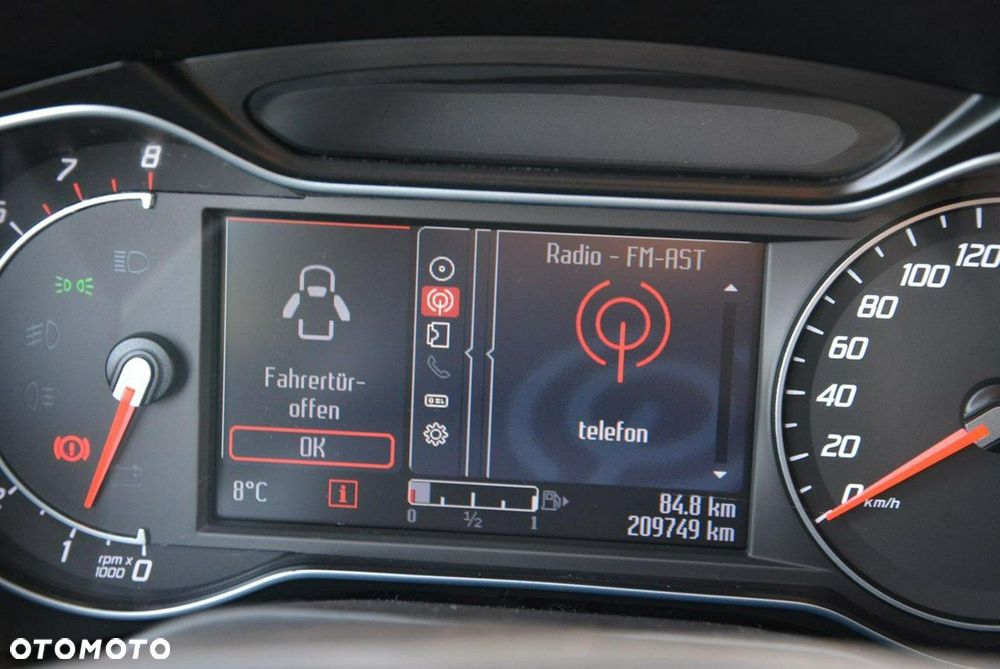 Ford S-Max 2.0 Titanium - 27