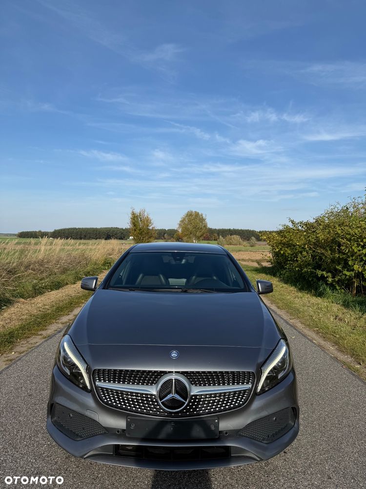 Mercedes-Benz A-Class 2016 photo 2