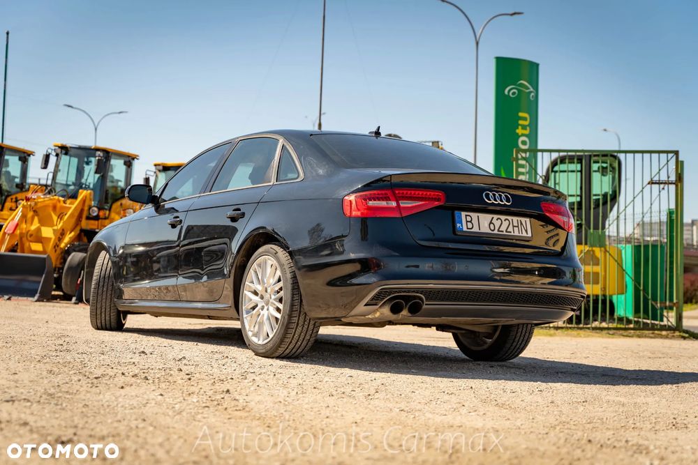 Audi A4 Limousine 2.0 TFSI quattro S tronic S line Sportpaket - 11