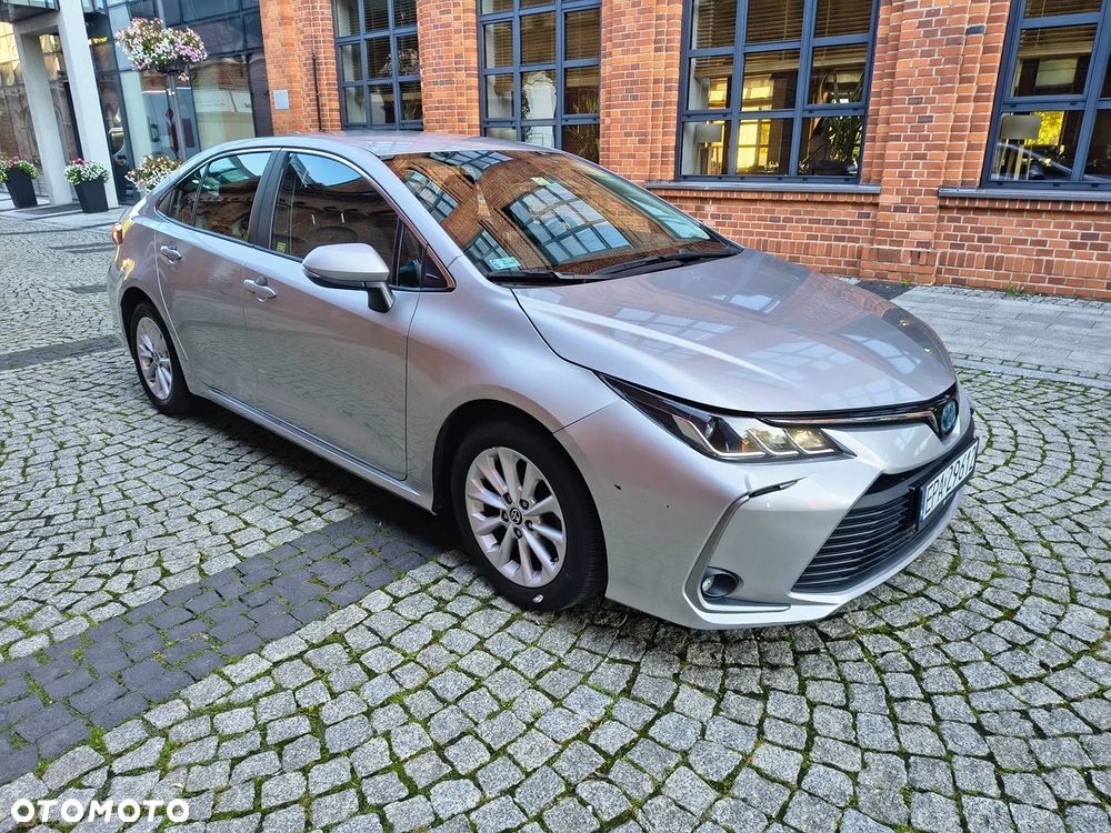Toyota Corolla 1.8 Hybrid Comfort - 17