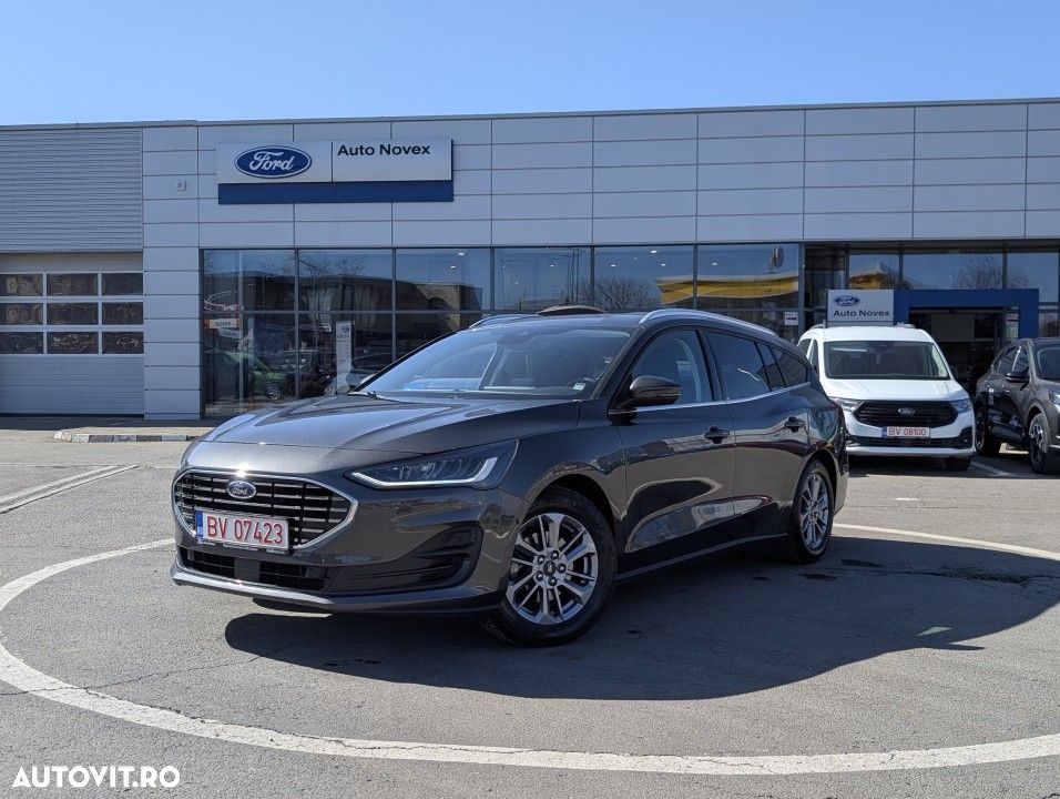 Ford Focus - 4