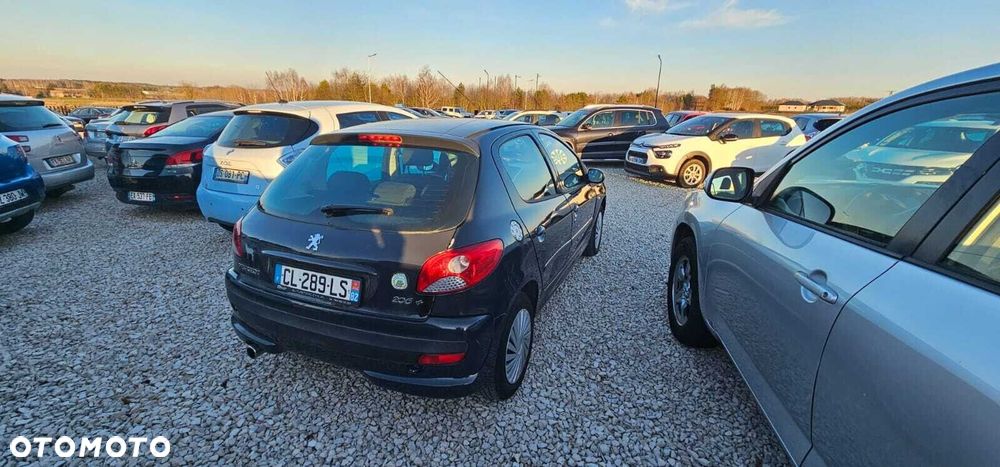 Peugeot 206 plus - 5